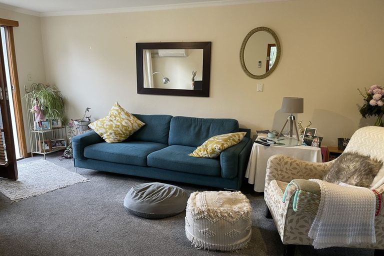 Photo of property in 2/23 Donald Place, St Albans, Christchurch, 8014