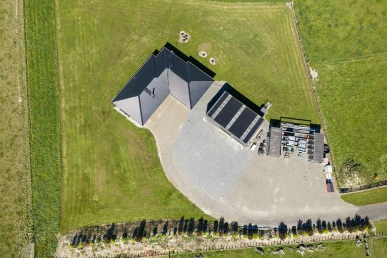 Photo of property in 1373 Colyton Road, Ashhurst, 4470