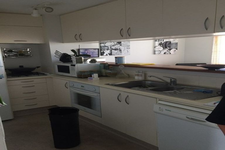 Photo of property in 12/45 Byron Avenue, Takapuna, Auckland, 0622