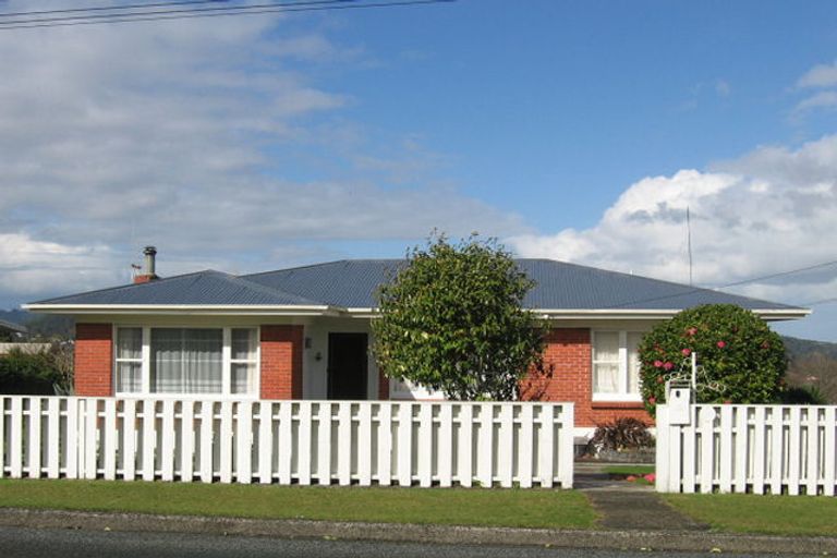 Photo of property in 1 Fisher Terrace, Te Kamo, Whangarei, 0112