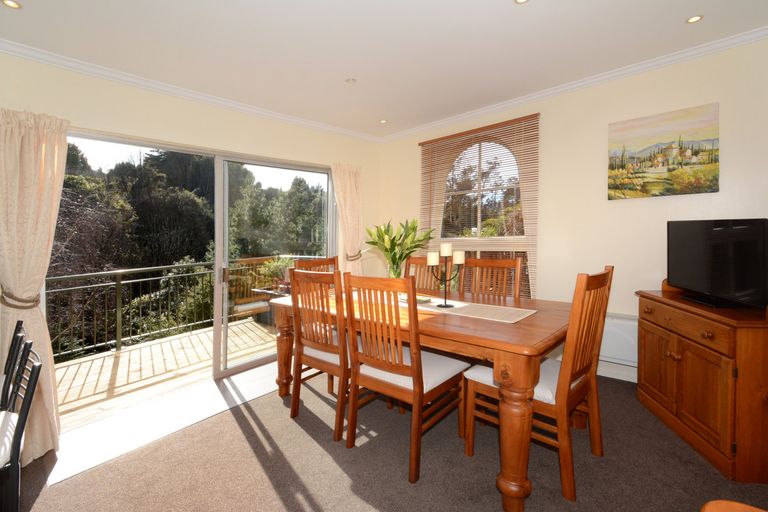 Photo of property in 46 Pioneer Crescent, Helensburgh, Dunedin, 9010