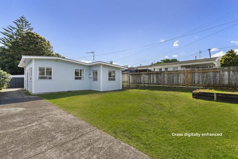 Photo of property in 9 Grove Avenue, Mount Maunganui, 3116