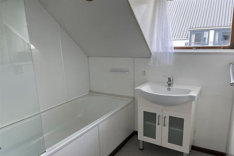 Photo of property in Cornwall Gardens, 16/27 Cornwall Street, St Albans, Christchurch, 8014