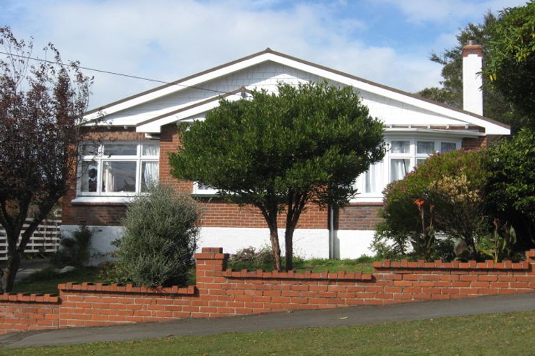 Photo of property in 69 Middleton Road, Kew, Dunedin, 9012