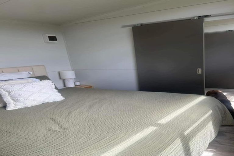 Photo of property in 227 Hillcrest Road, Wainui, 0931