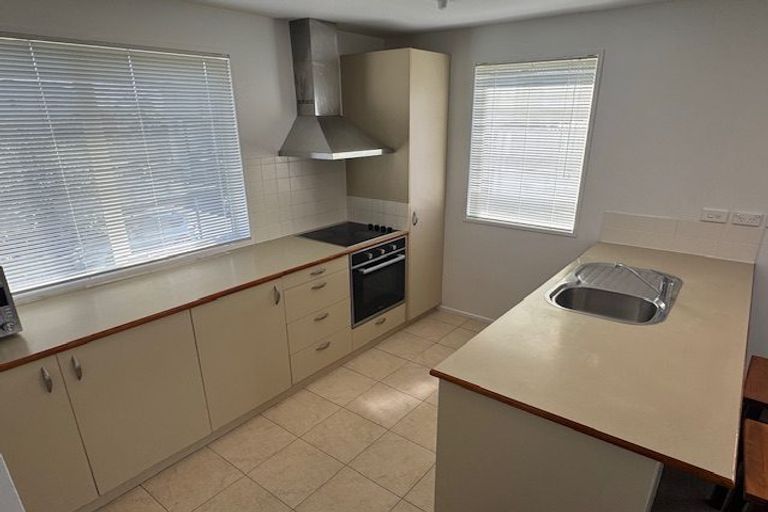 Photo of property in 38 Opito Way, East Tamaki, Auckland, 2013