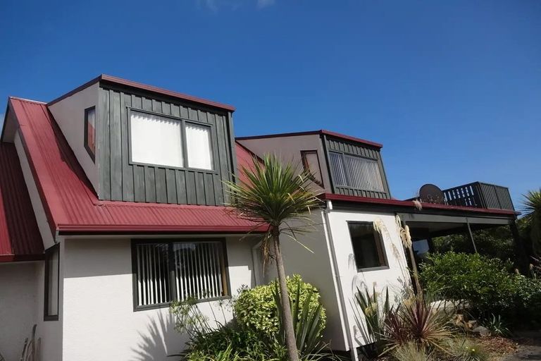 Photo of property in 2/46 Cook Street, Hamilton East, Hamilton, 3216