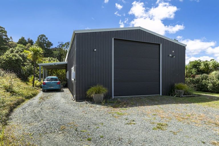 Photo of property in 263 Whitehills Road, Waitoki, Silverdale, 0994