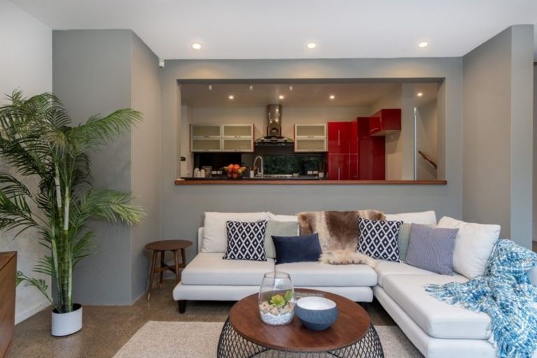 Photo of property in 86a Kowhai Road, Campbells Bay, Auckland, 0630