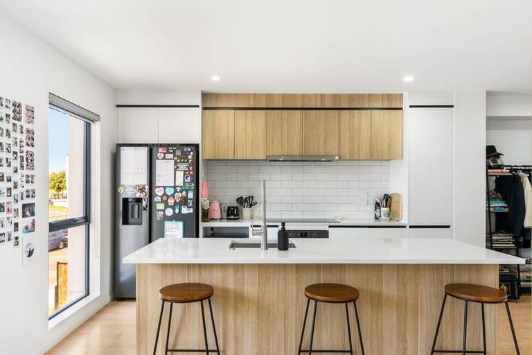 Photo of property in 19 Mataitai Road, Hobsonville, Auckland, 0618
