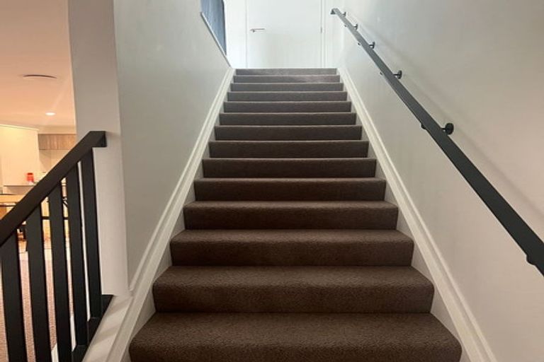 Photo of property in 10 Paterae Lane, Flat Bush, Auckland, 2019