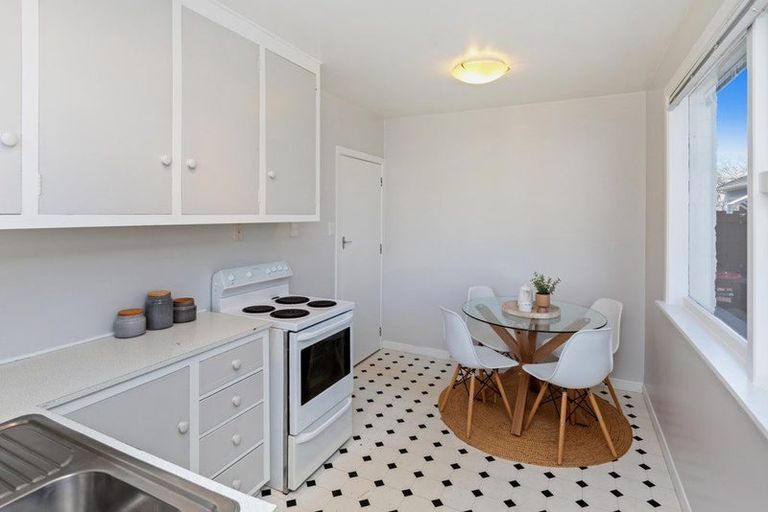 Photo of property in 3/36 Kinloch Street, St Albans, Christchurch, 8014