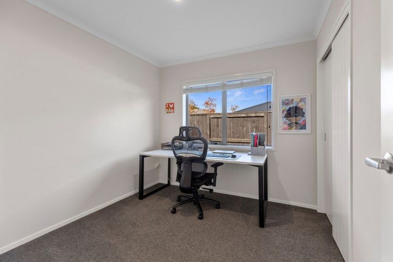 Photo of property in 269 Lakes Boulevard, Pyes Pa, Tauranga, 3112