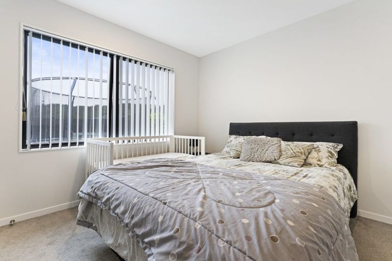 Photo of property in 43 Jeroboam Loop, Kumeu, 0810