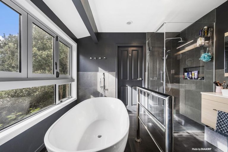 Photo of property in 141 Grafton Road, Roseneath, Wellington, 6011