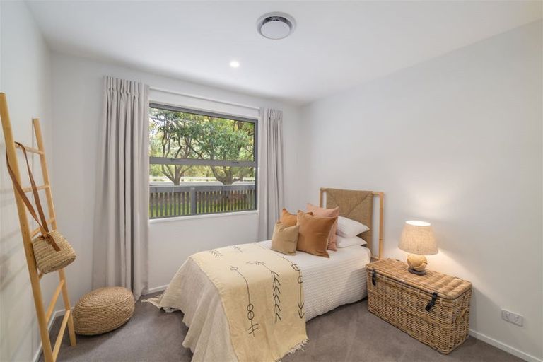 Photo of property in 11 Jardine Place, Marshland, Christchurch, 8051