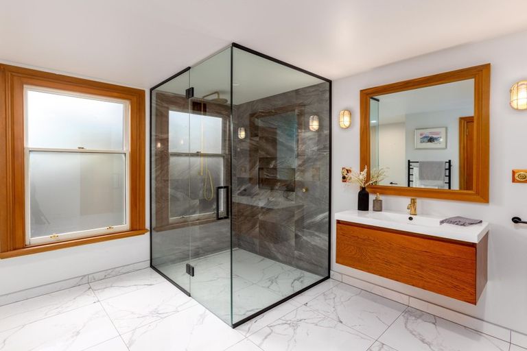 Photo of property in 24 North Parade, Richmond, Christchurch, 8013