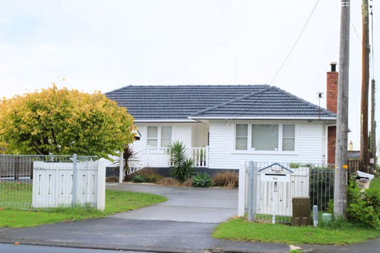 Photo of property in 2/94 Ridge Road, Howick, Auckland, 2014