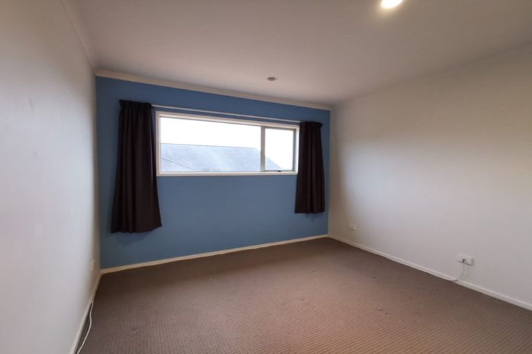 Photo of property in 10 Baverton Drive, Flat Bush, Auckland, 2016