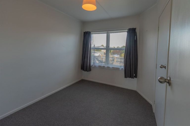Photo of property in 13 Braemar Street, Levin, 5510