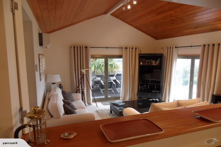 Photo of property in 115 Pacific View Drive, Whangamata, 3620