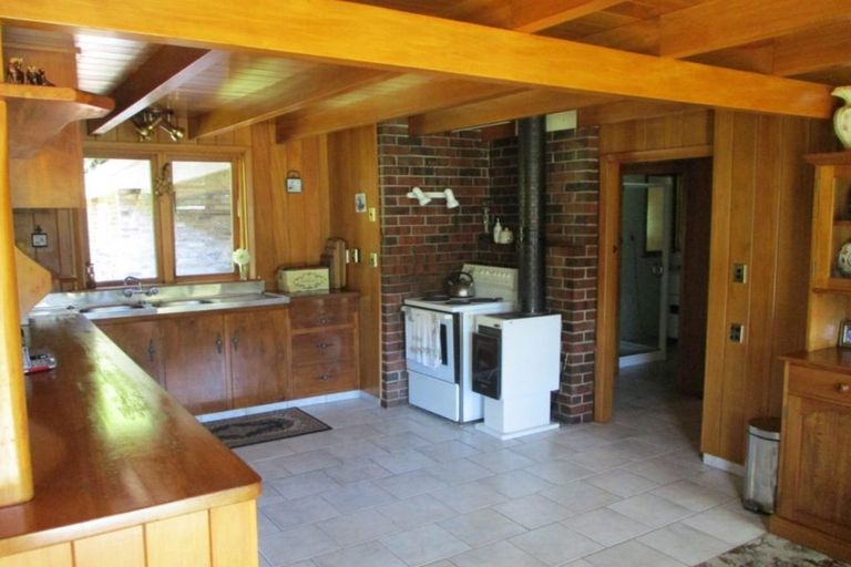 Photo of property in 636 Rutherglen Road, Marsden, Greymouth, 7872