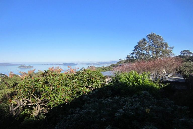 Photo of property in 49 London Road, Korokoro, Lower Hutt, 5012