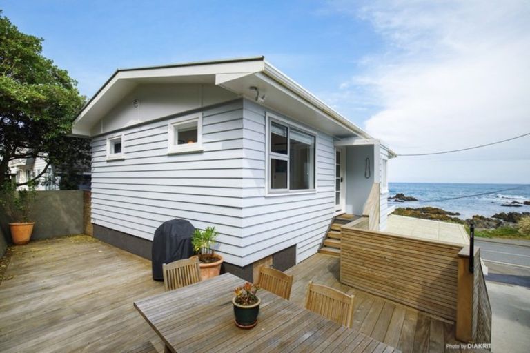 Photo of property in 144 Owhiro Bay Parade, Owhiro Bay, Wellington, 6023