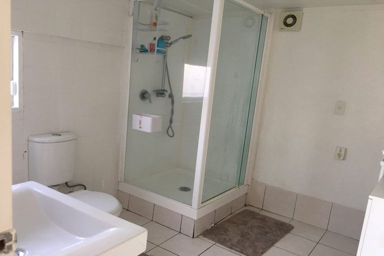 Photo of property in 13 Ervine Place, Bucklands Beach, Auckland, 2014