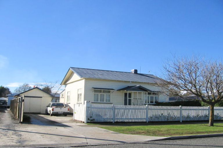 Photo of property in 2/808 Lawrence Street, Akina, Hastings, 4122