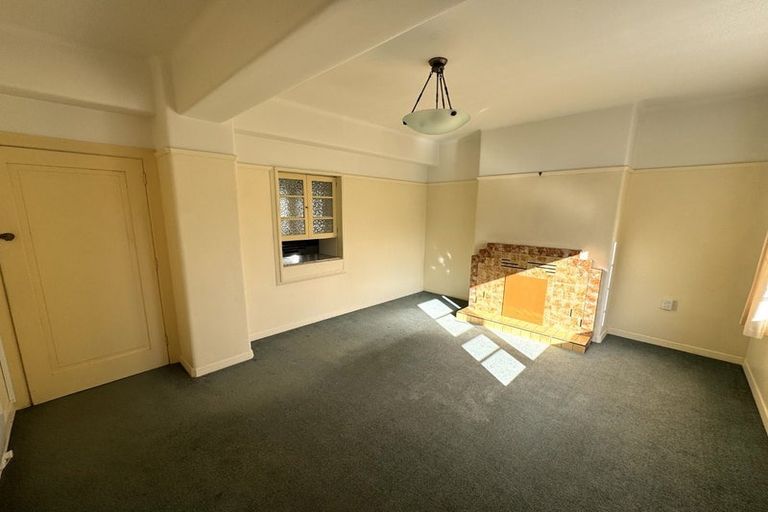 Photo of property in 82 Majoribanks Street, Mount Victoria, Wellington, 6011