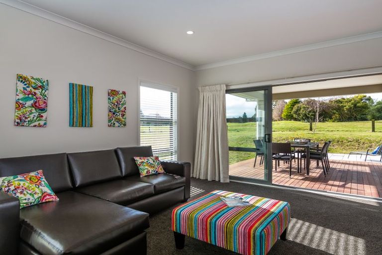 Photo of property in 111 Kenrigg Road, Kinloch, Taupo, 3377