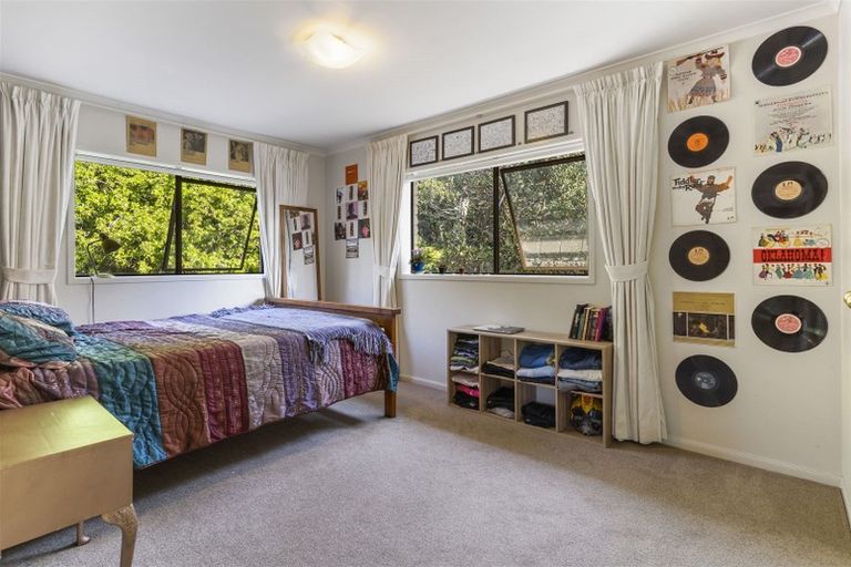 Photo of property in 12 Margan Place, Red Hill, Papakura, 2110