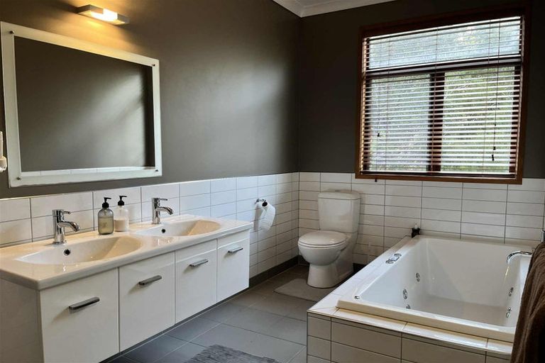 Photo of property in 4667 Haast Highway, Bruce Bay, Haast, 7886