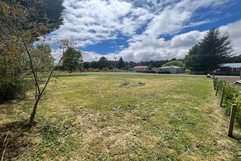 Photo of property in 1 Piwari Street, Rangataua, Ohakune, 4691