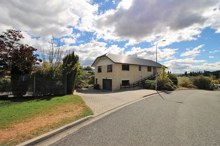 Photo of property in 4g Old Bridge Road, Bridge Hill, Alexandra, 9320