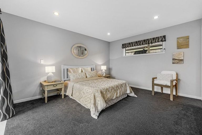 Photo of property in 6 Milano Boulevard, Karaka, Papakura, 2113