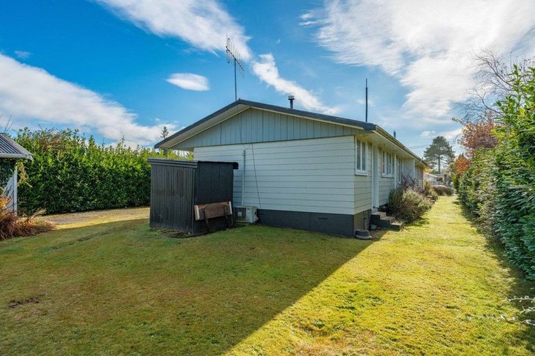 Photo of property in 23 Tongariro Road, Turangi, 3334