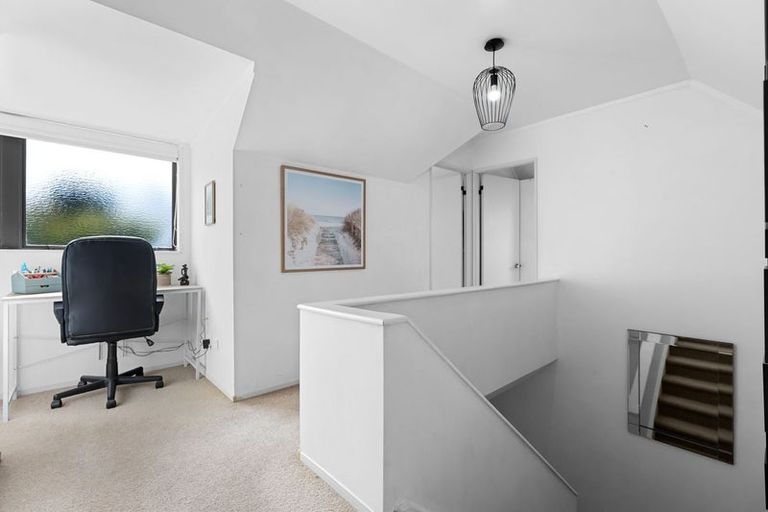 Photo of property in 33 Kotuku Place, Matua, Tauranga, 3110