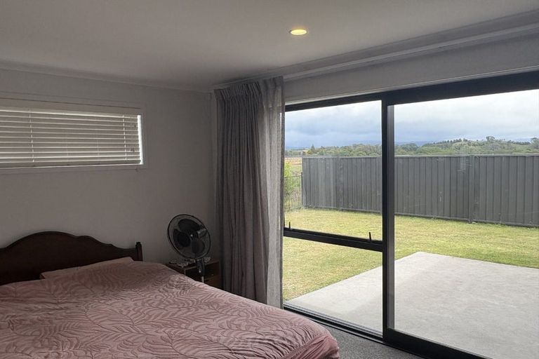 Photo of property in 23 Pioneer Crescent, Omokoroa, 3114