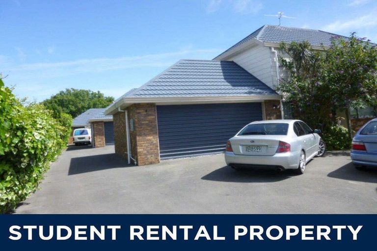 Photo of property in 70b Middlepark Road, Sockburn, Christchurch, 8042