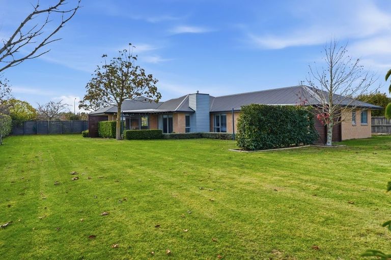 Photo of property in 35 Jacks Drive, West Melton, 7618