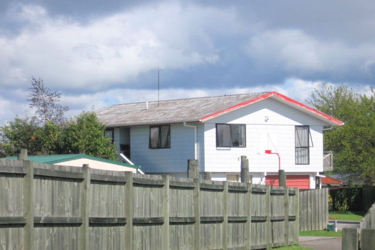 Photo of property in 16 Bronte Place, Owhata, Rotorua, 3010