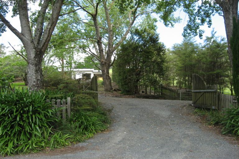 Photo of property in 547 Woodcocks Road, Kaipara Flats, Warkworth, 0981