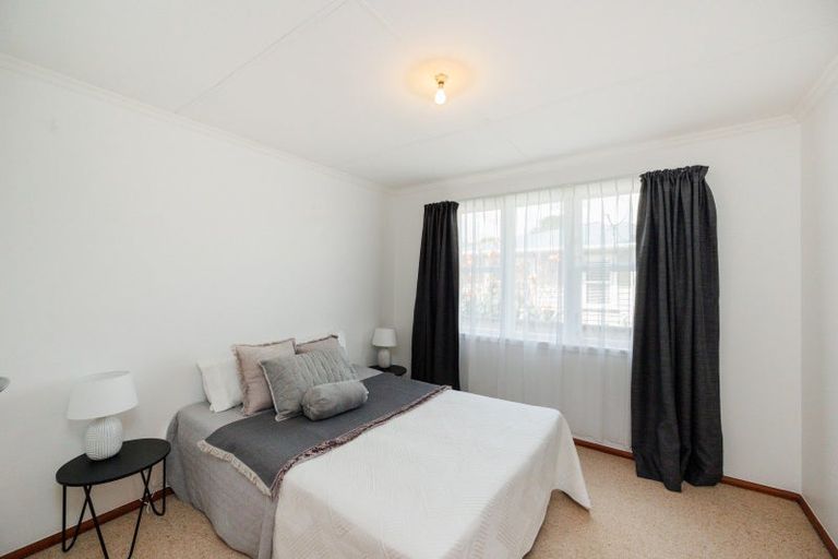 Photo of property in 7 Ruha Street, West End, Palmerston North, 4412