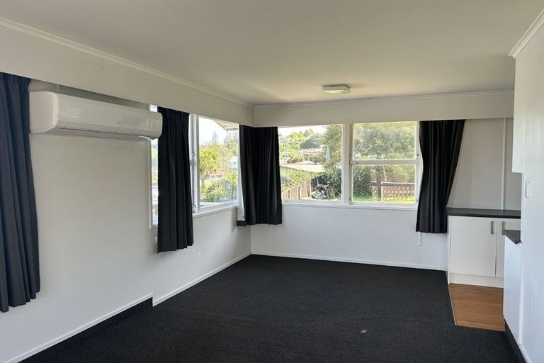Photo of property in 5 Henry Street, Western Heights, Rotorua, 3015