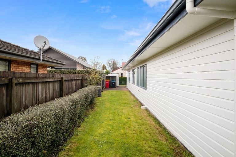 Photo of property in 64a Chaucer Street, Leamington, Cambridge, 3432