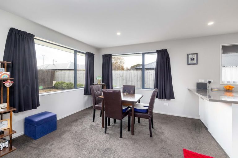 Photo of property in 33a Hargood Street, Woolston, Christchurch, 8062