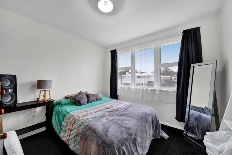 Photo of property in 7 Ramanui Avenue, Hawera, 4610