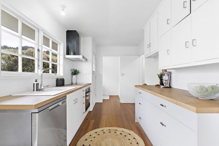 Photo of property in 93 Watt Street, Featherston, 5710